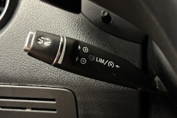 valkoinen Mercedes-Benz Vito 2021 kuva 15.