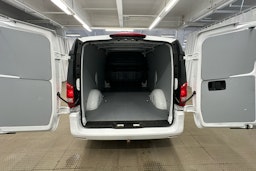 valkoinen Mercedes-Benz Vito 2021 kuva 21.