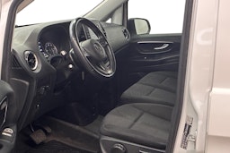 valkoinen Mercedes-Benz Vito 2021 kuva 8.