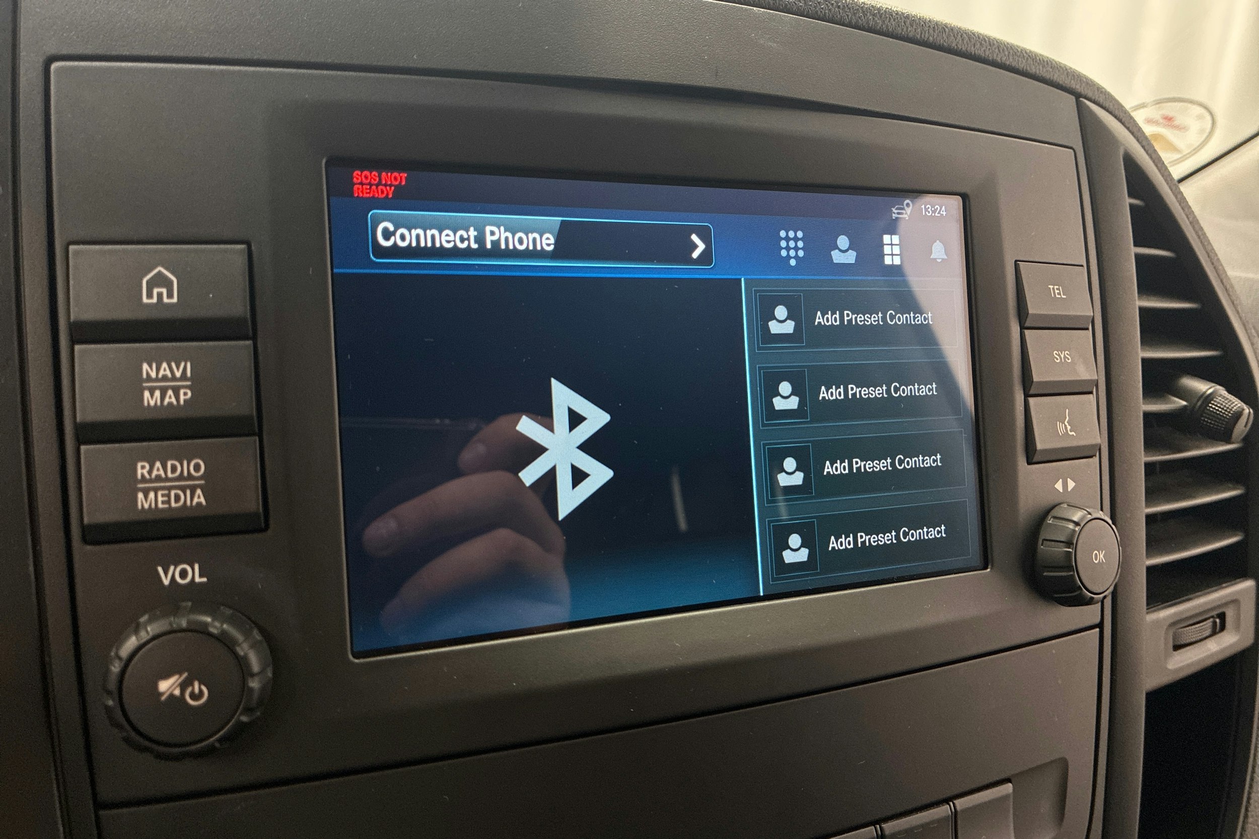 valkoinen Mercedes-Benz Vito 2021 kuva 17.