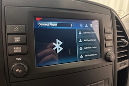 valkoinen Mercedes-Benz Vito 2021 kuva 17.