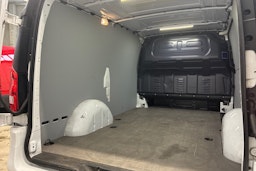 valkoinen Mercedes-Benz Vito 2021 kuva 22.