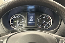 valkoinen Mercedes-Benz Vito 2021 kuva 12.