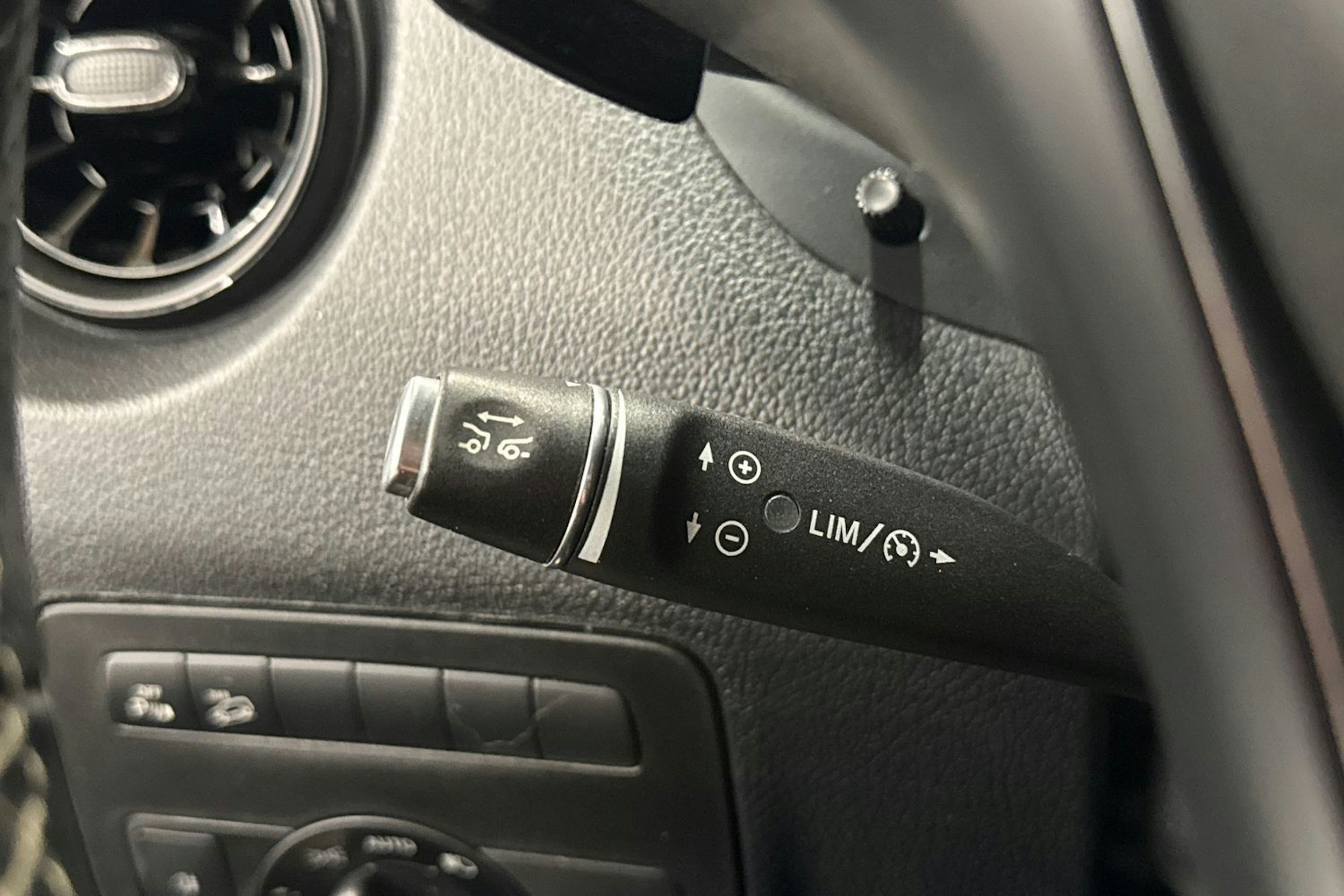 hopea Mercedes-Benz Vito 2021 kuva 22.