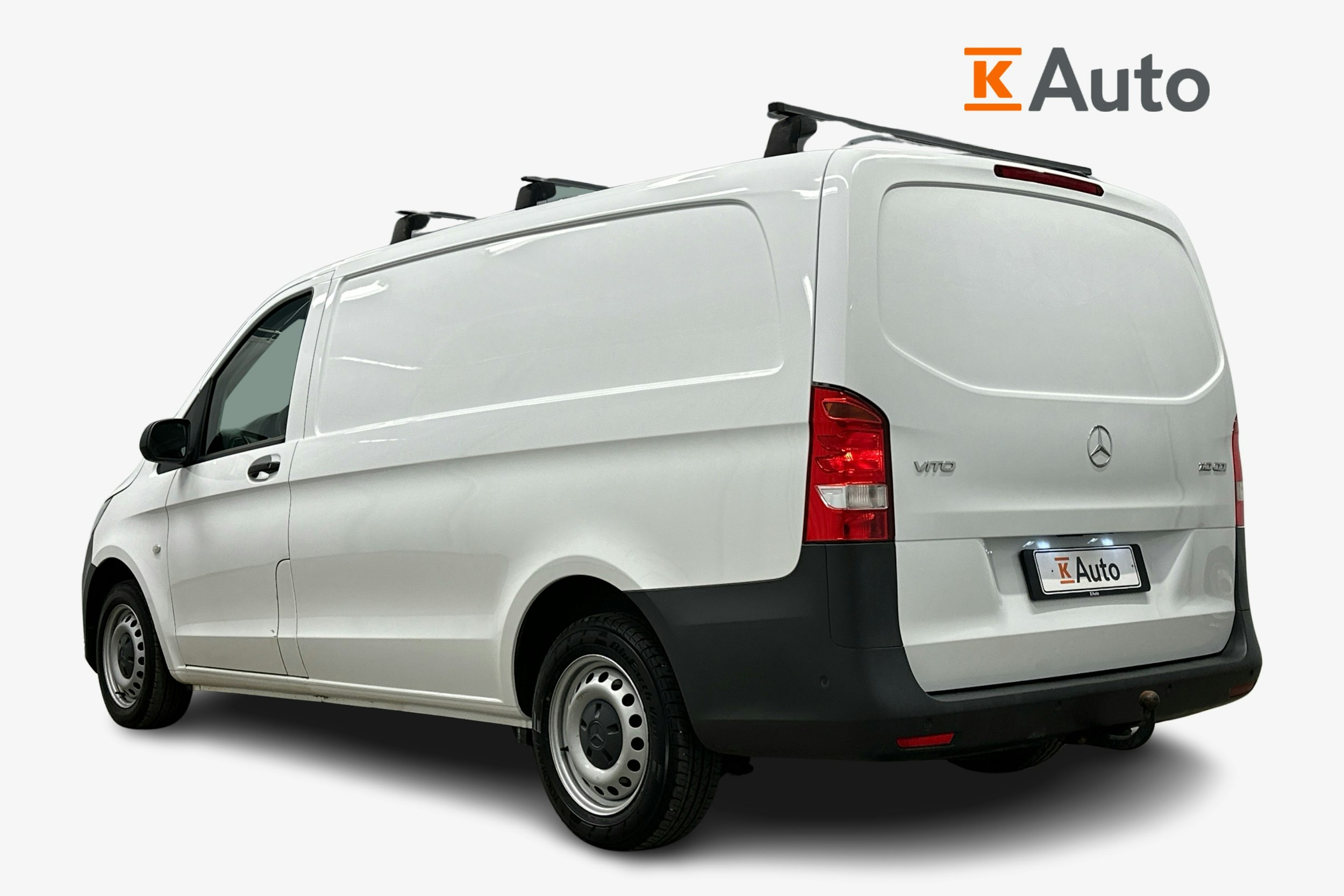 valkoinen Mercedes-Benz Vito 2021 kuva 2.