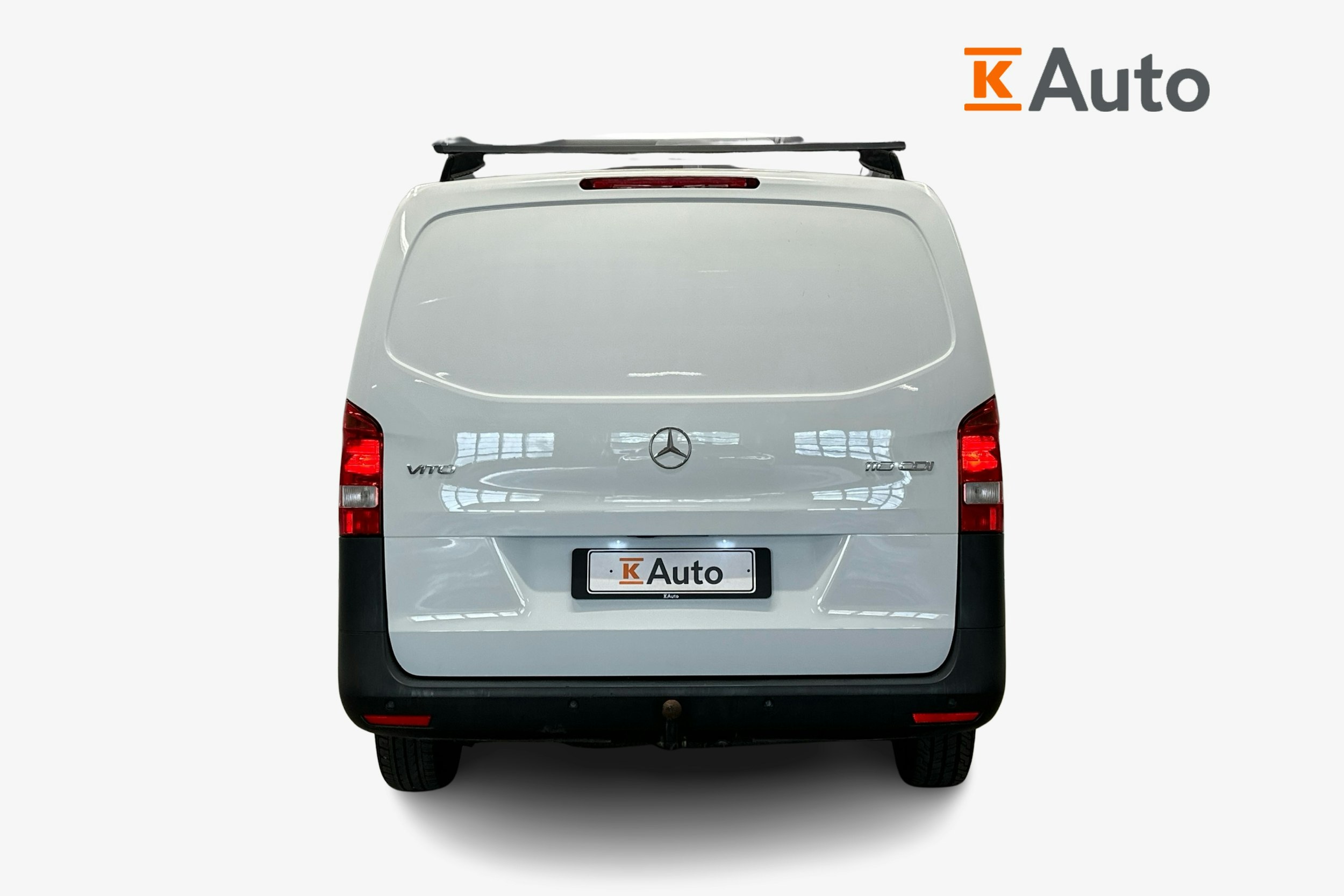 valkoinen Mercedes-Benz Vito 2021 kuva 3.