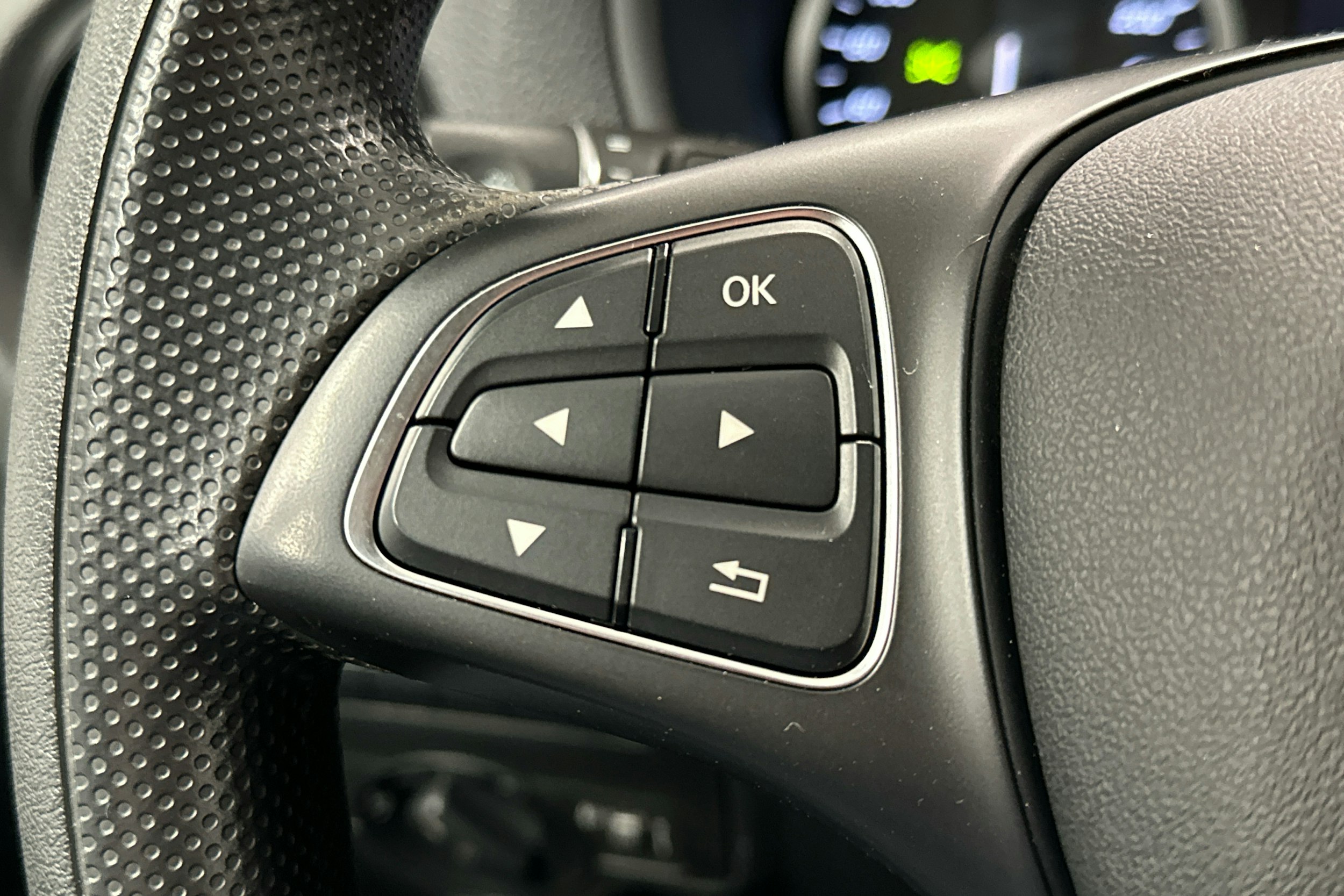 valkoinen Mercedes-Benz Vito 2021 kuva 21.