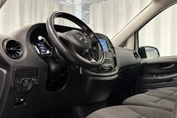 valkoinen Mercedes-Benz Vito 2021 kuva 6.