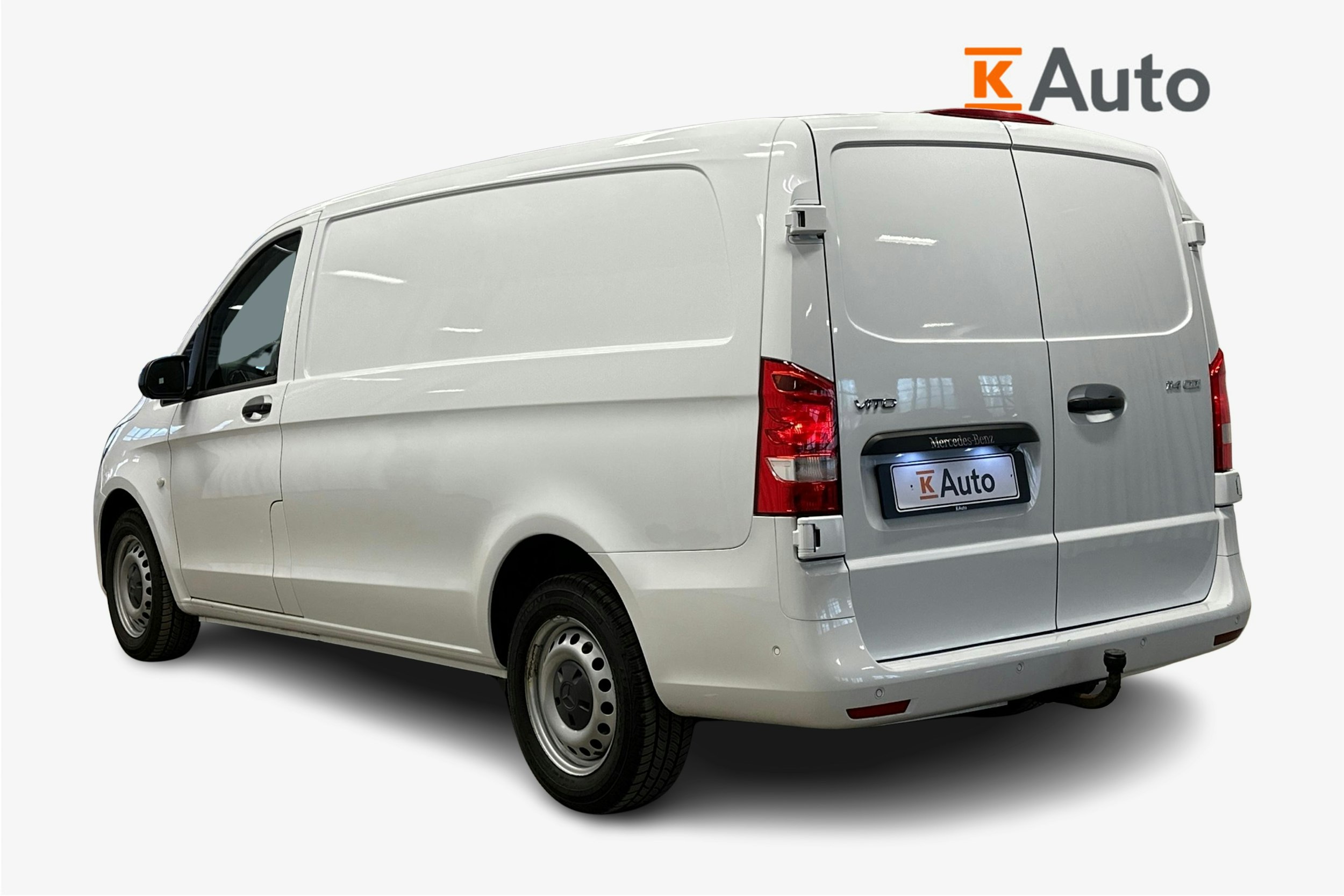 valkoinen Mercedes-Benz Vito 2021 kuva 2.