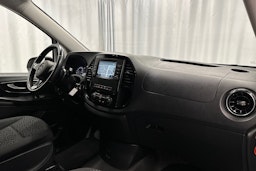 valkoinen Mercedes-Benz Vito 2021 kuva 14.