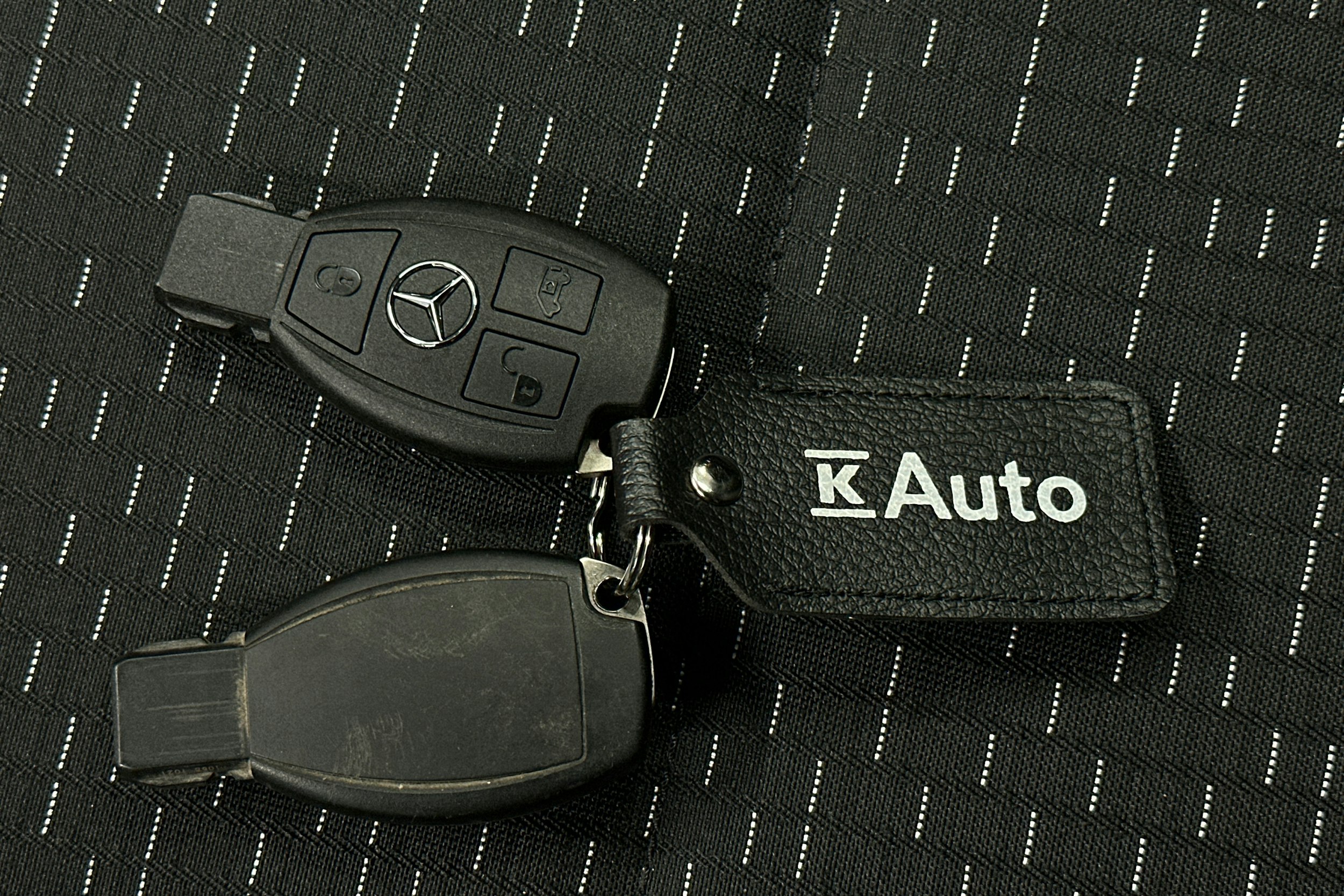 valkoinen Mercedes-Benz Vito 2021 kuva 26.