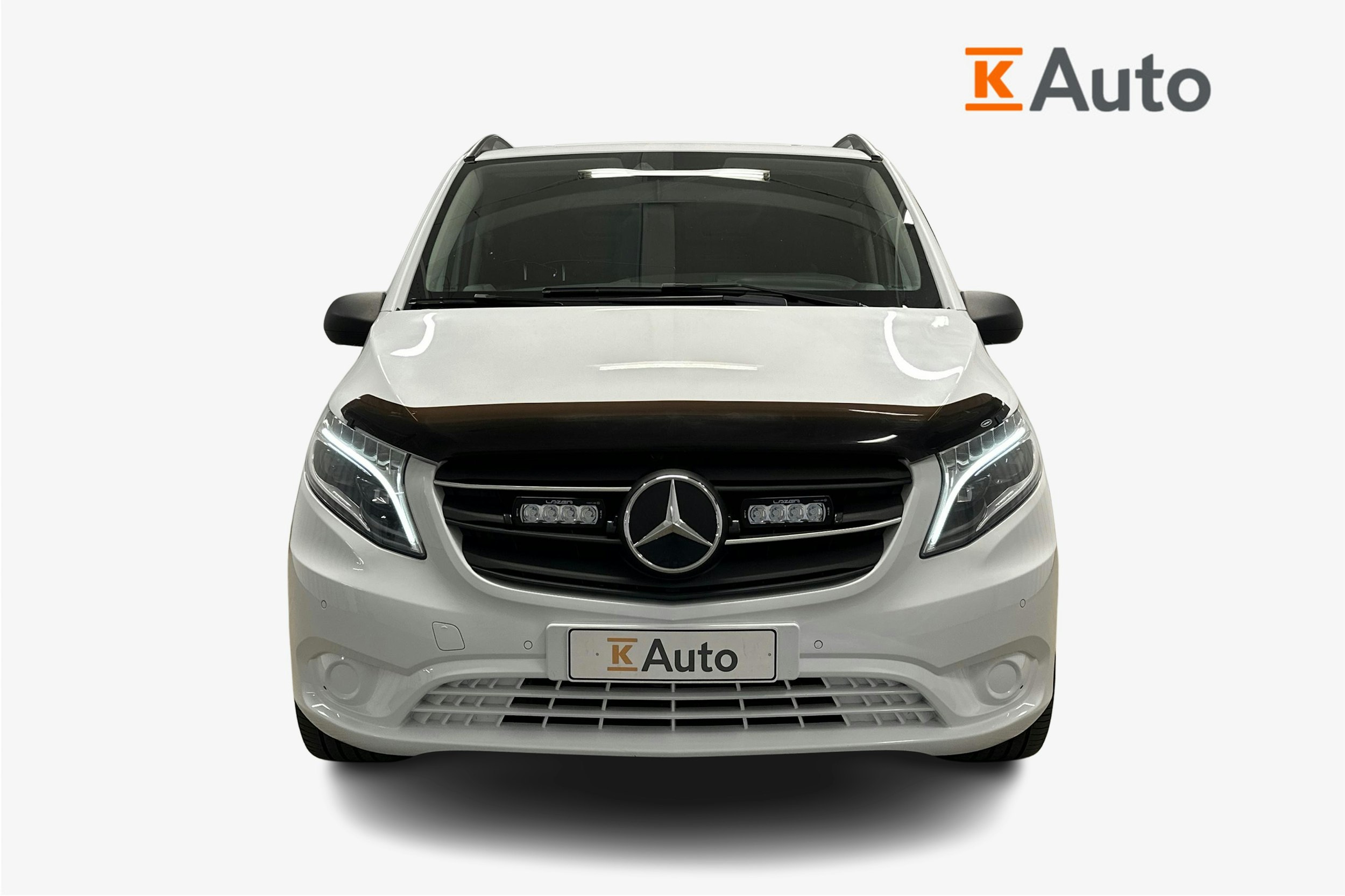 valkoinen Mercedes-Benz Vito 2021 kuva 4.
