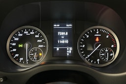 valkoinen Mercedes-Benz Vito 2021 kuva 20.