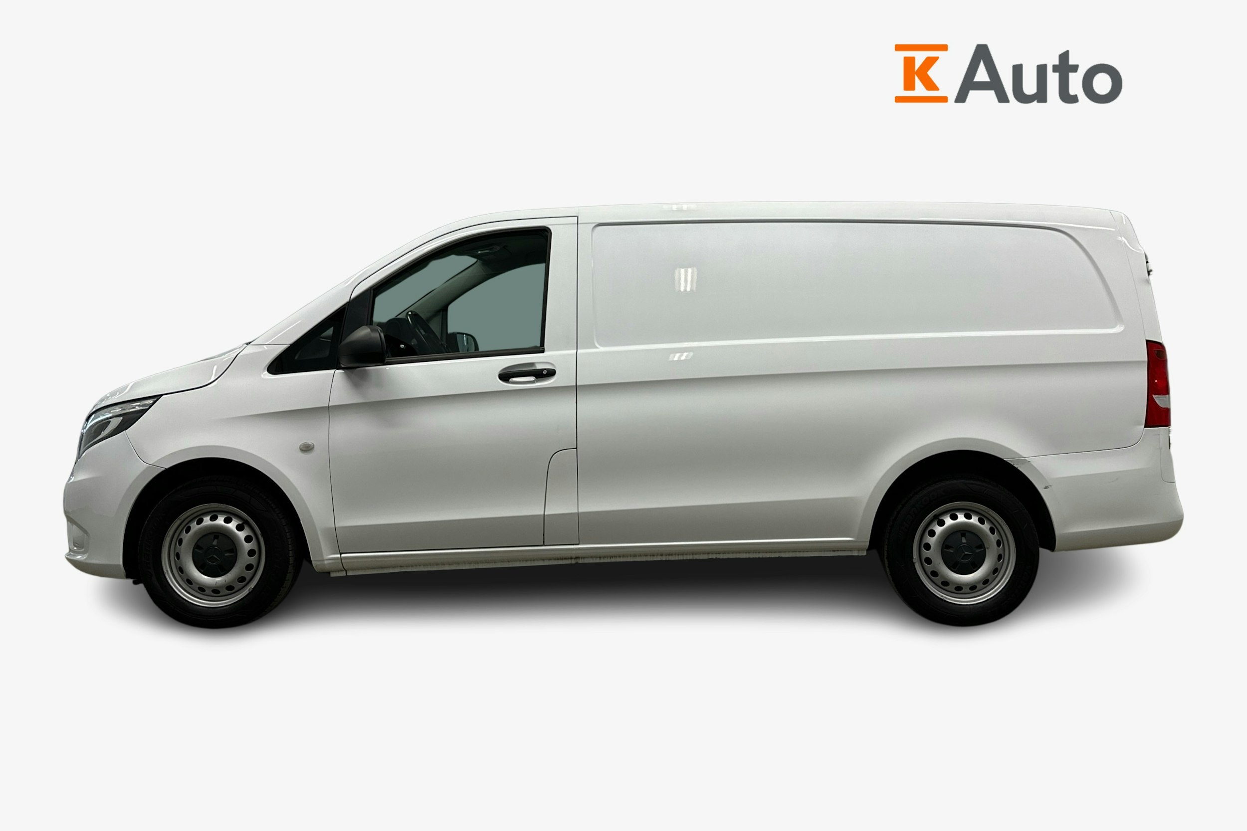 valkoinen Mercedes-Benz Vito 2021 kuva 5.
