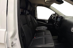 valkoinen Mercedes-Benz Vito 2021 kuva 11.