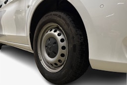 valkoinen Mercedes-Benz Vito 2021 kuva 12.