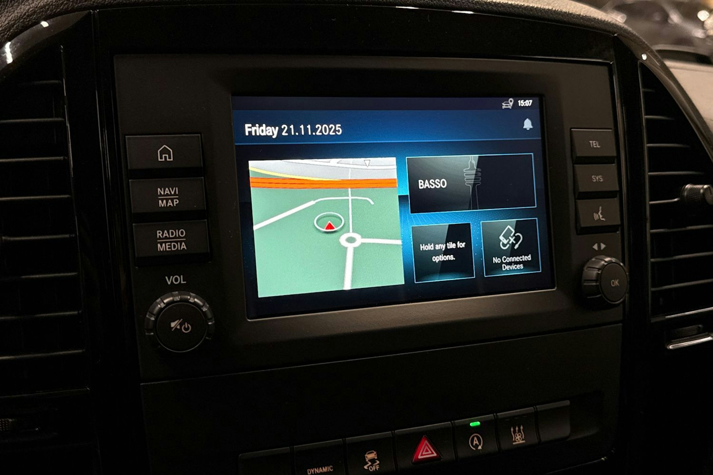 valkoinen Mercedes-Benz Vito 2021 kuva 19.