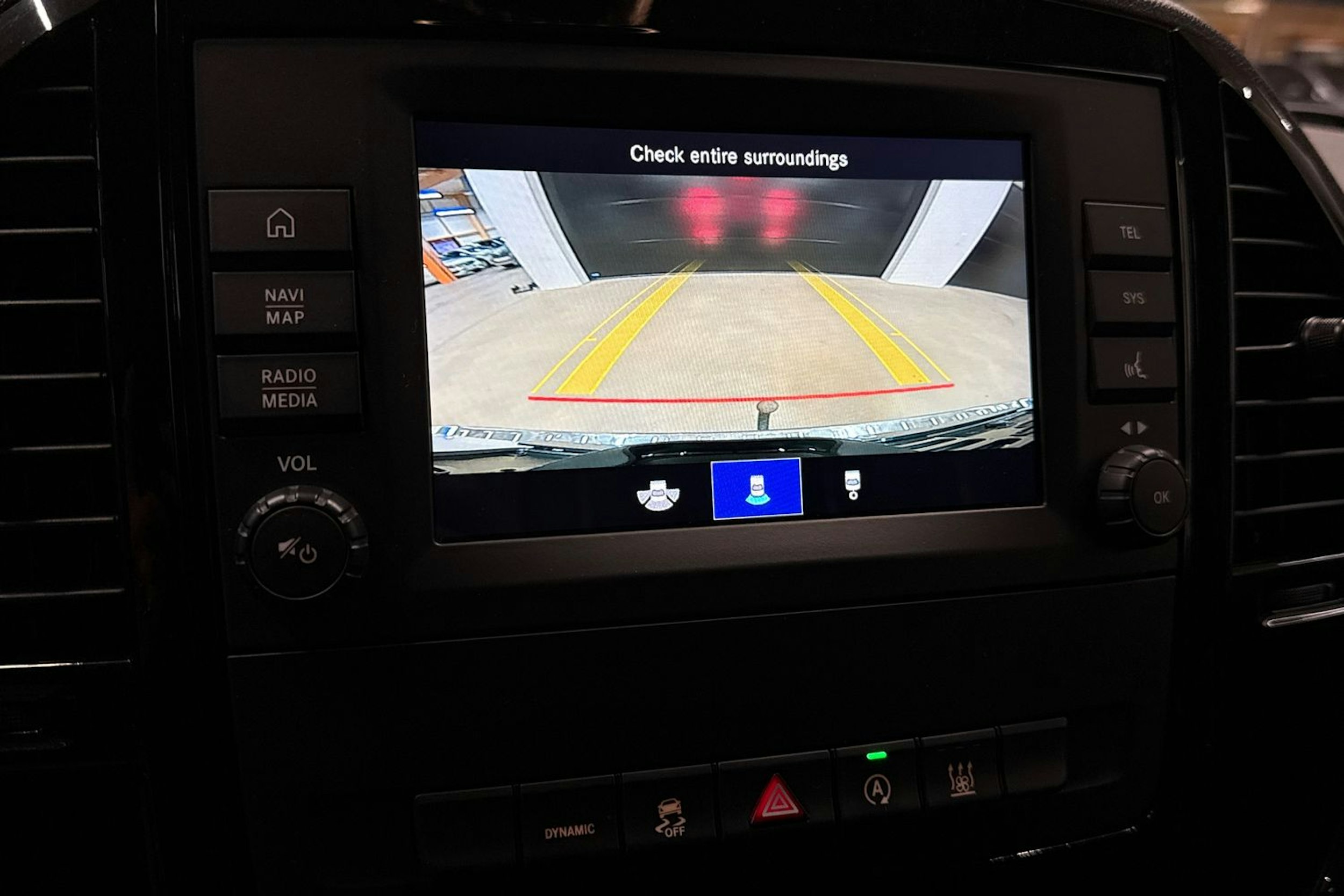 valkoinen Mercedes-Benz Vito 2021 kuva 23.