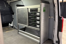 valkoinen Mercedes-Benz Vito 2021 kuva 27.