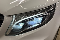 valkoinen Mercedes-Benz Vito 2021 kuva 31.