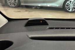 valkoinen Mercedes-Benz Vito 2021 kuva 32.