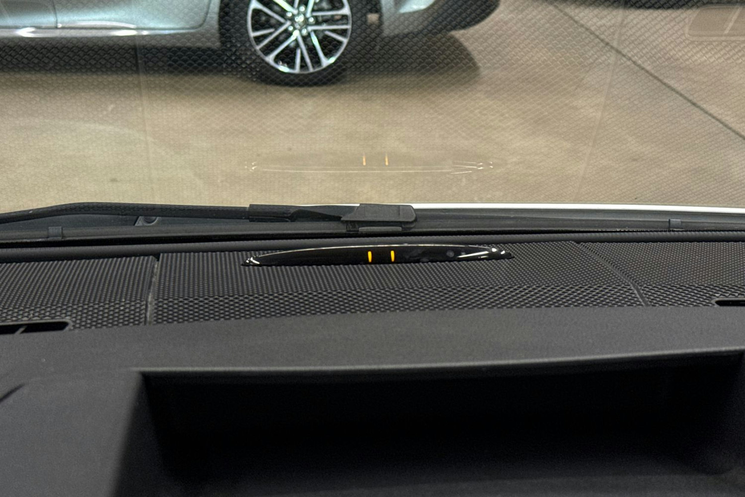 valkoinen Mercedes-Benz Vito 2021 kuva 33.