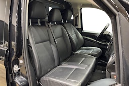 musta Mercedes-Benz Vito 2021 kuva 8.