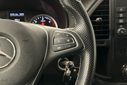 musta Mercedes-Benz Vito 2021 kuva 8.