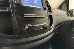 musta Mercedes-Benz Vito 2021 kuva 15.