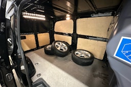musta Mercedes-Benz Vito 2021 kuva 19.