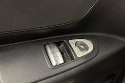 musta Mercedes-Benz Vito 2021 kuva 25.