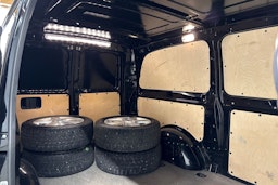 musta Mercedes-Benz Vito 2021 kuva 30.
