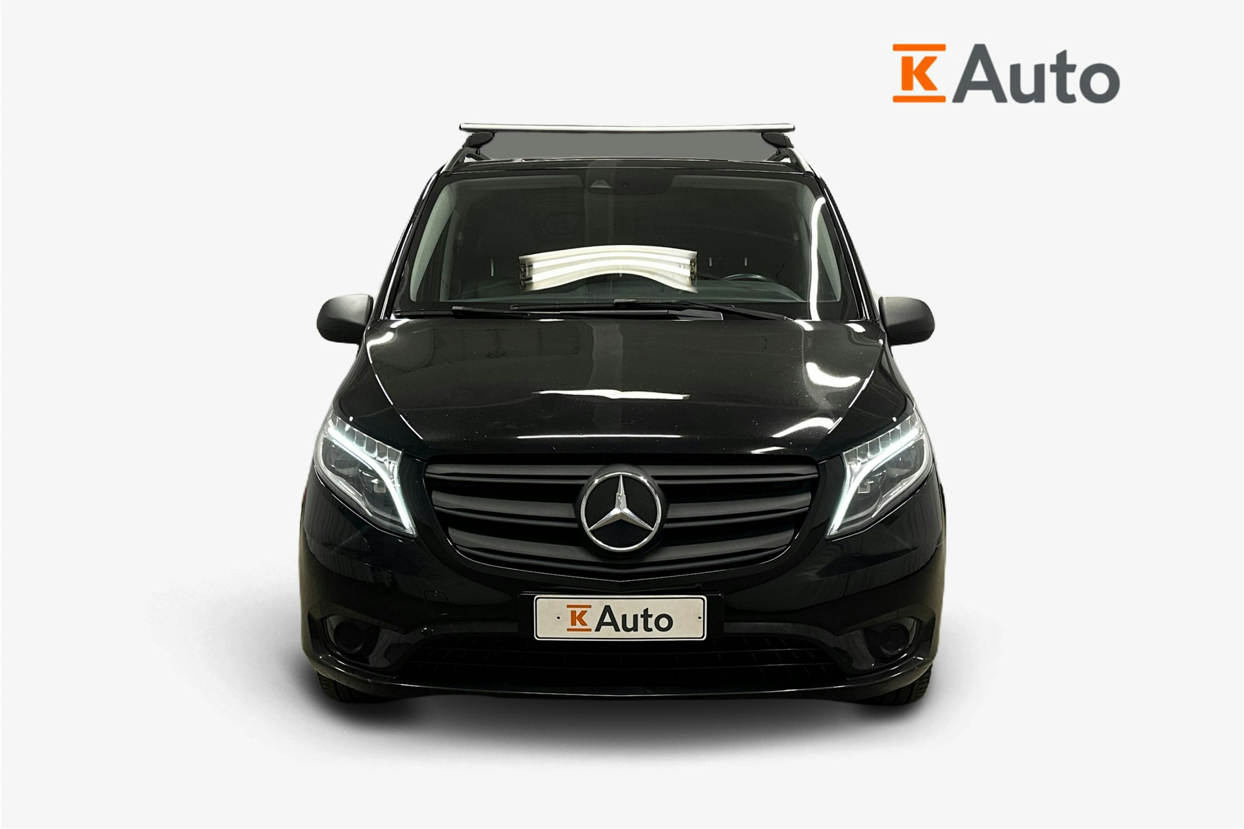 musta Mercedes-Benz Vito 2021 kuva 4.
