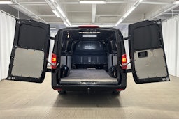 musta Mercedes-Benz Vito 2021 kuva 10.