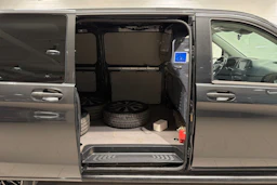 Harmaa Mercedes-Benz VITO 2021 kuva 26.