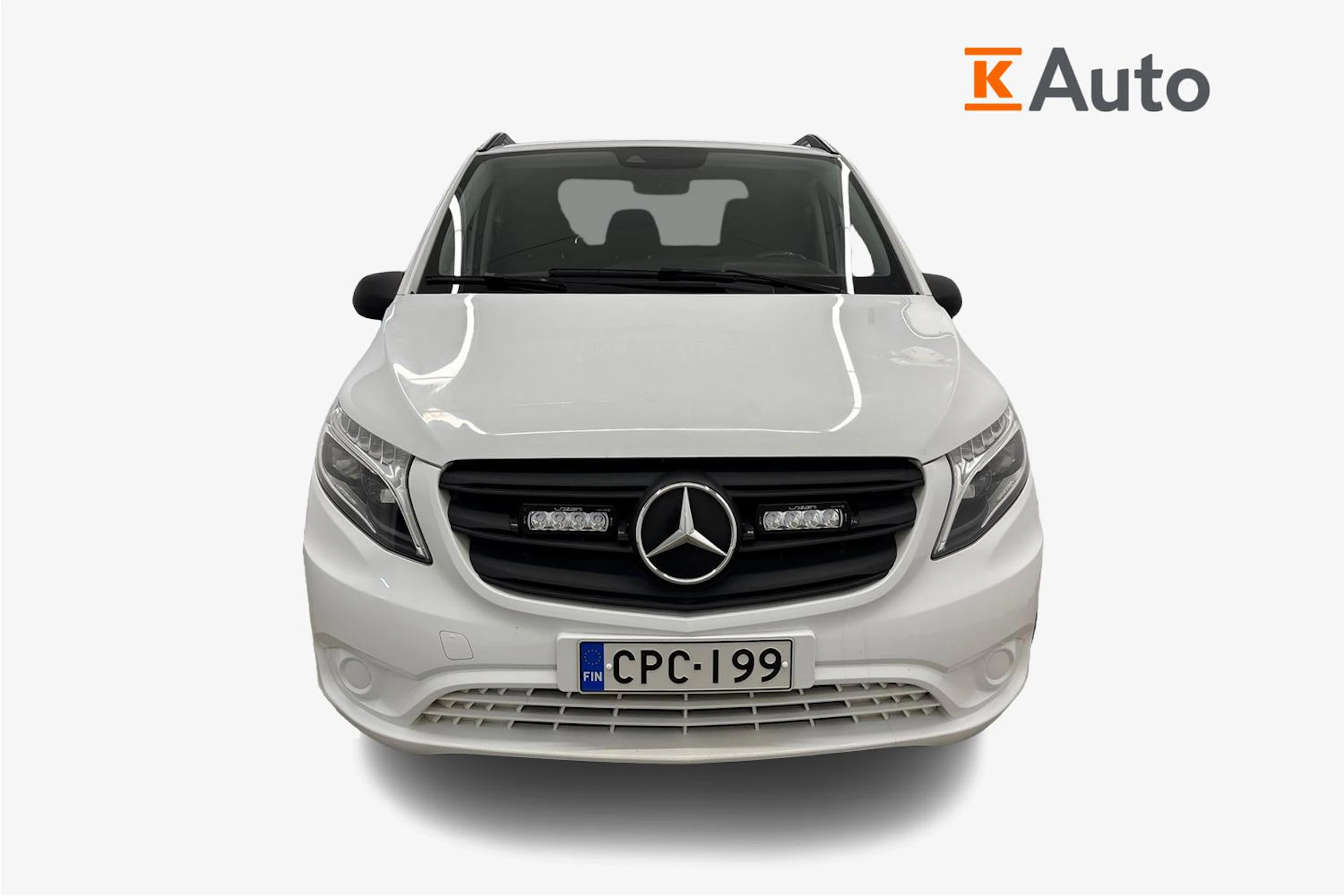 valkoinen Mercedes-Benz Vito 2021 kuva 5.