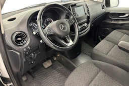 valkoinen Mercedes-Benz Vito 2021 kuva 8.