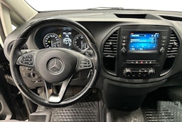 harmaa Mercedes-Benz Vito 2021 kuva 9.