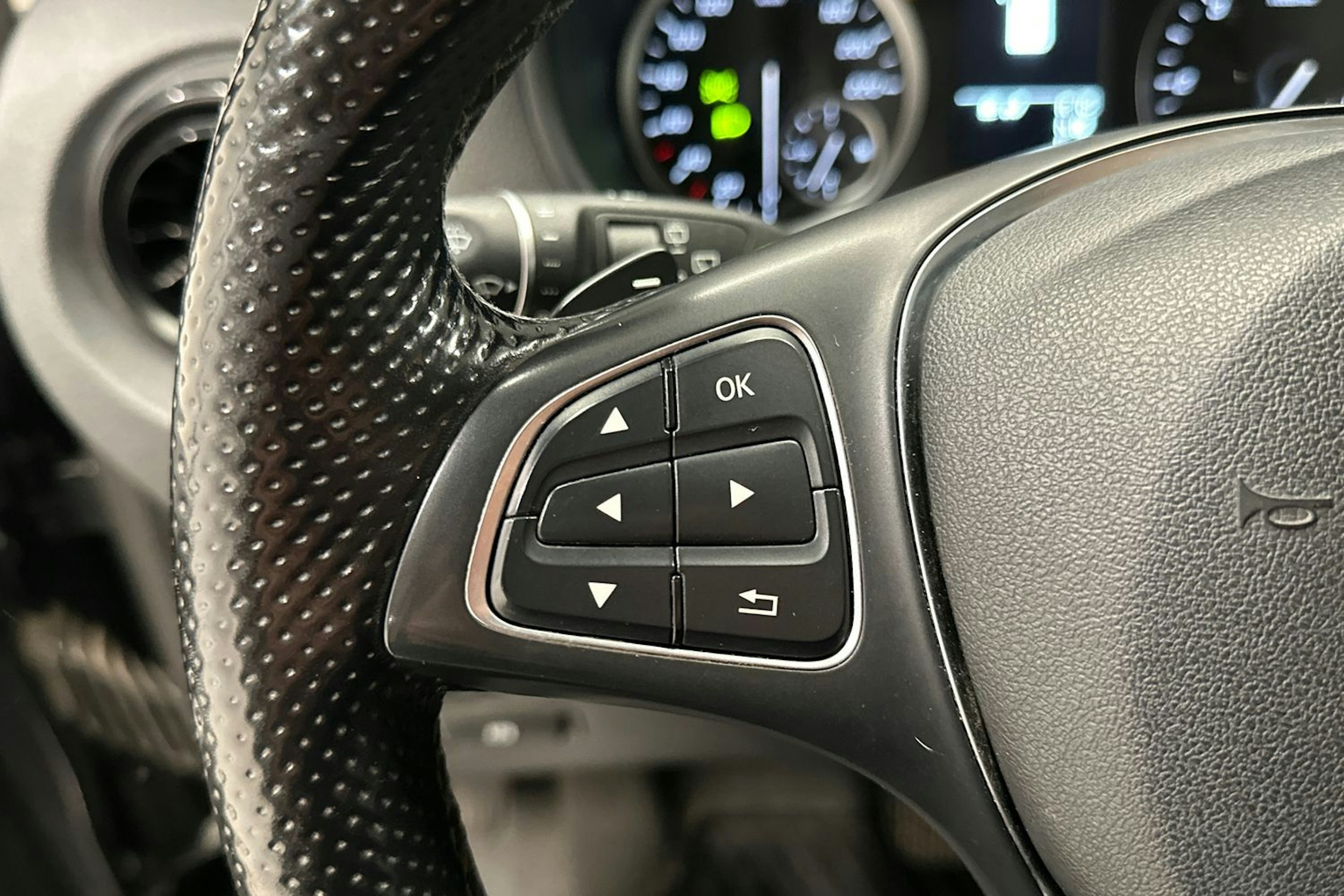 harmaa Mercedes-Benz Vito 2021 kuva 14.