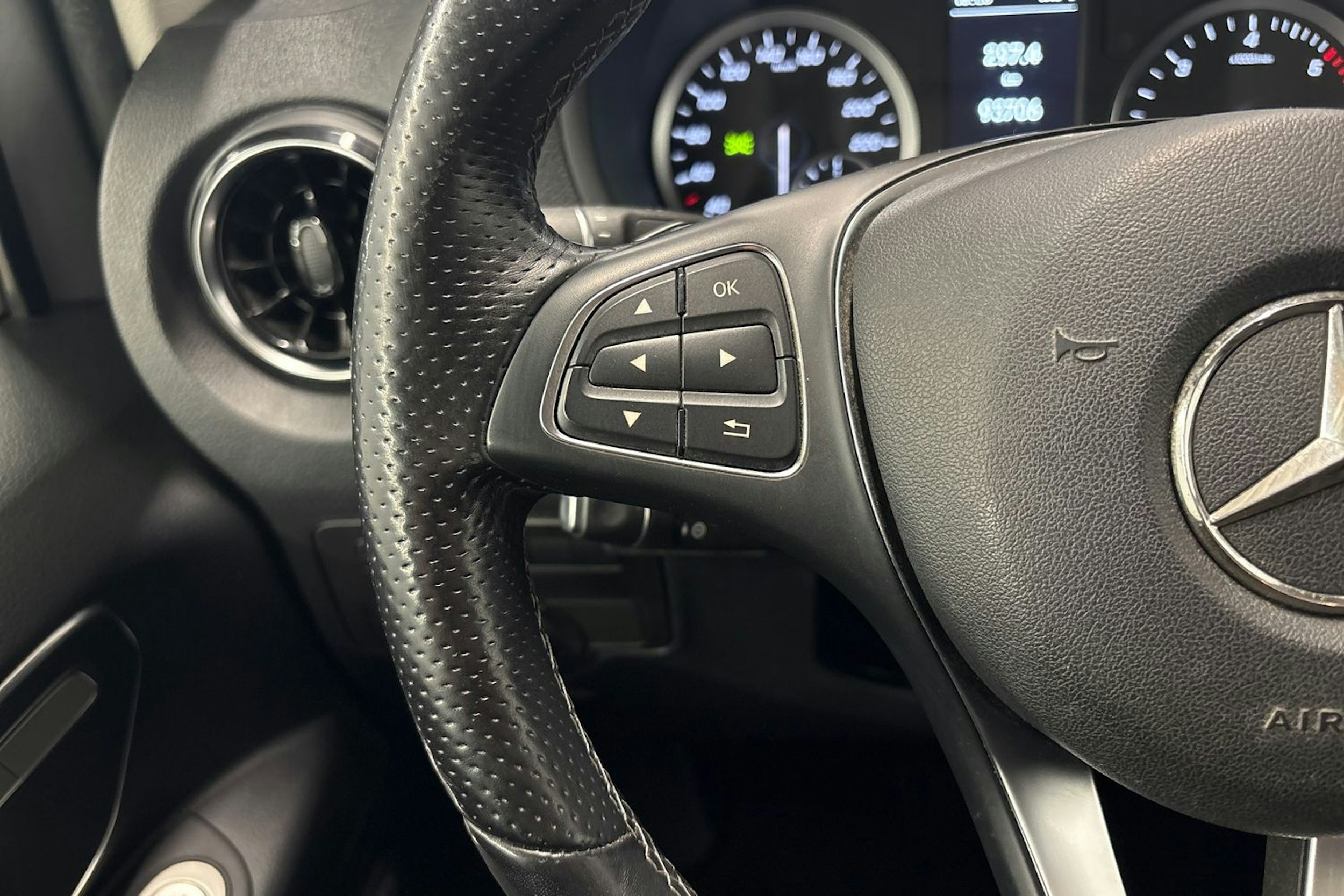 harmaa Mercedes-Benz Vito 2021 kuva 13.