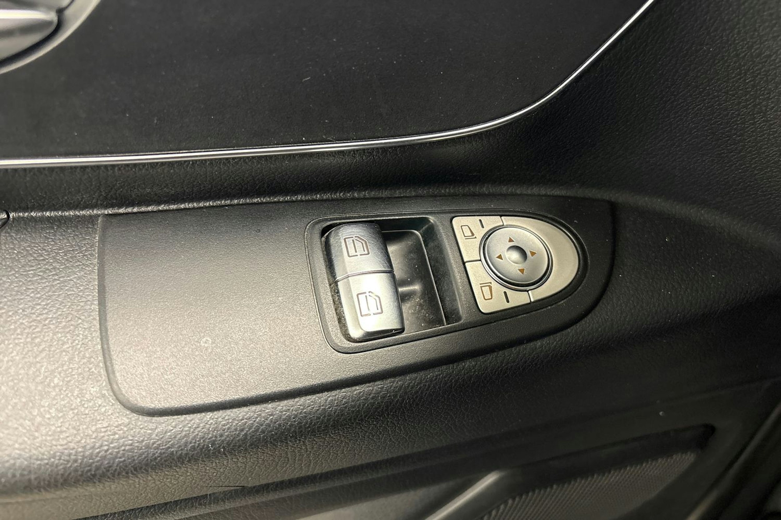 harmaa Mercedes-Benz Vito 2021 kuva 20.