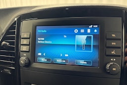 harmaa Mercedes-Benz Vito 2021 kuva 22.