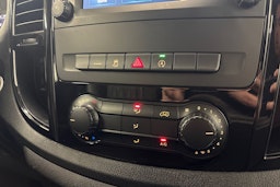 harmaa Mercedes-Benz Vito 2021 kuva 24.