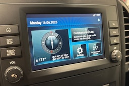 harmaa Mercedes-Benz Vito 2021 kuva 16.