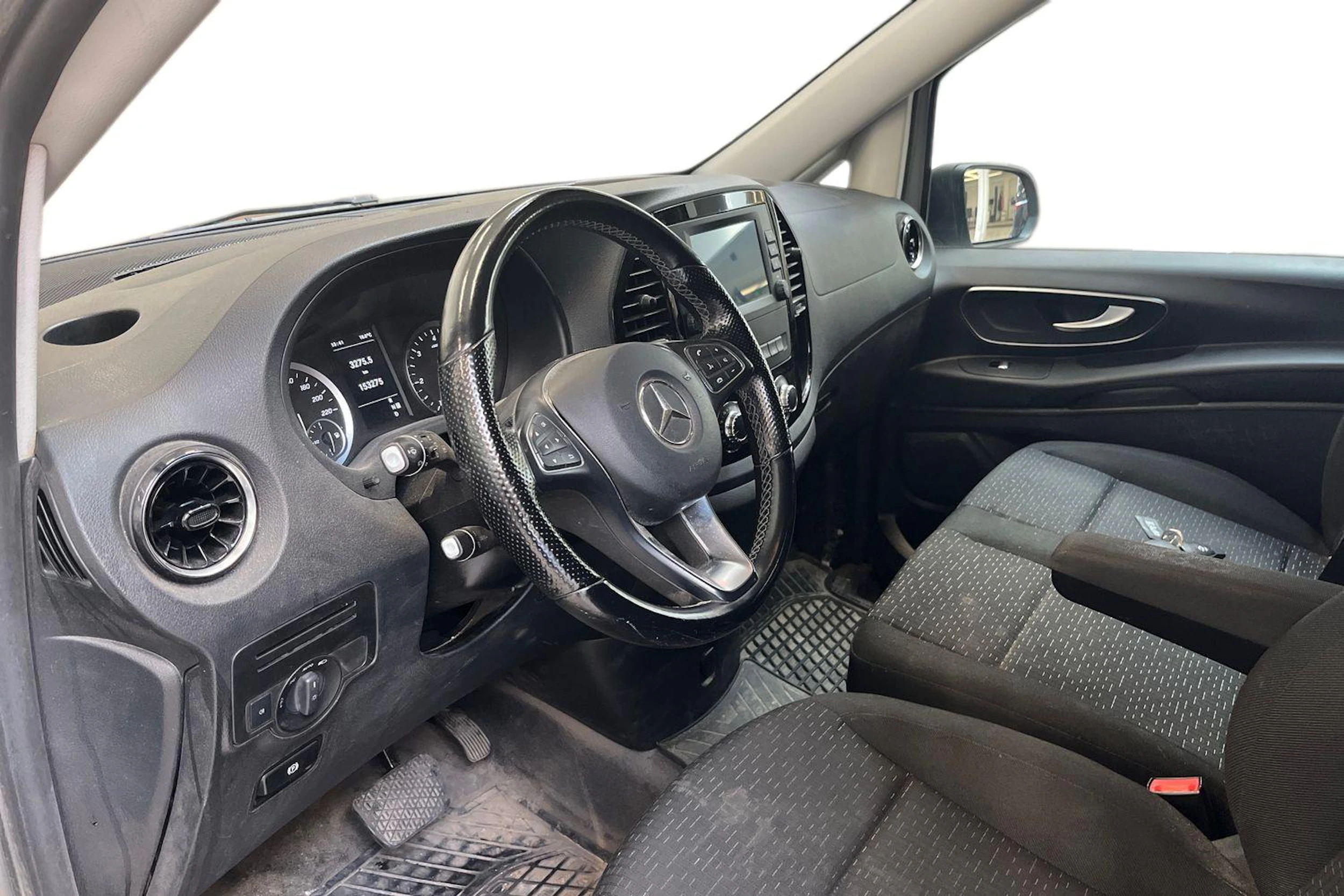 harmaa Mercedes-Benz Vito 2021 kuva 3.