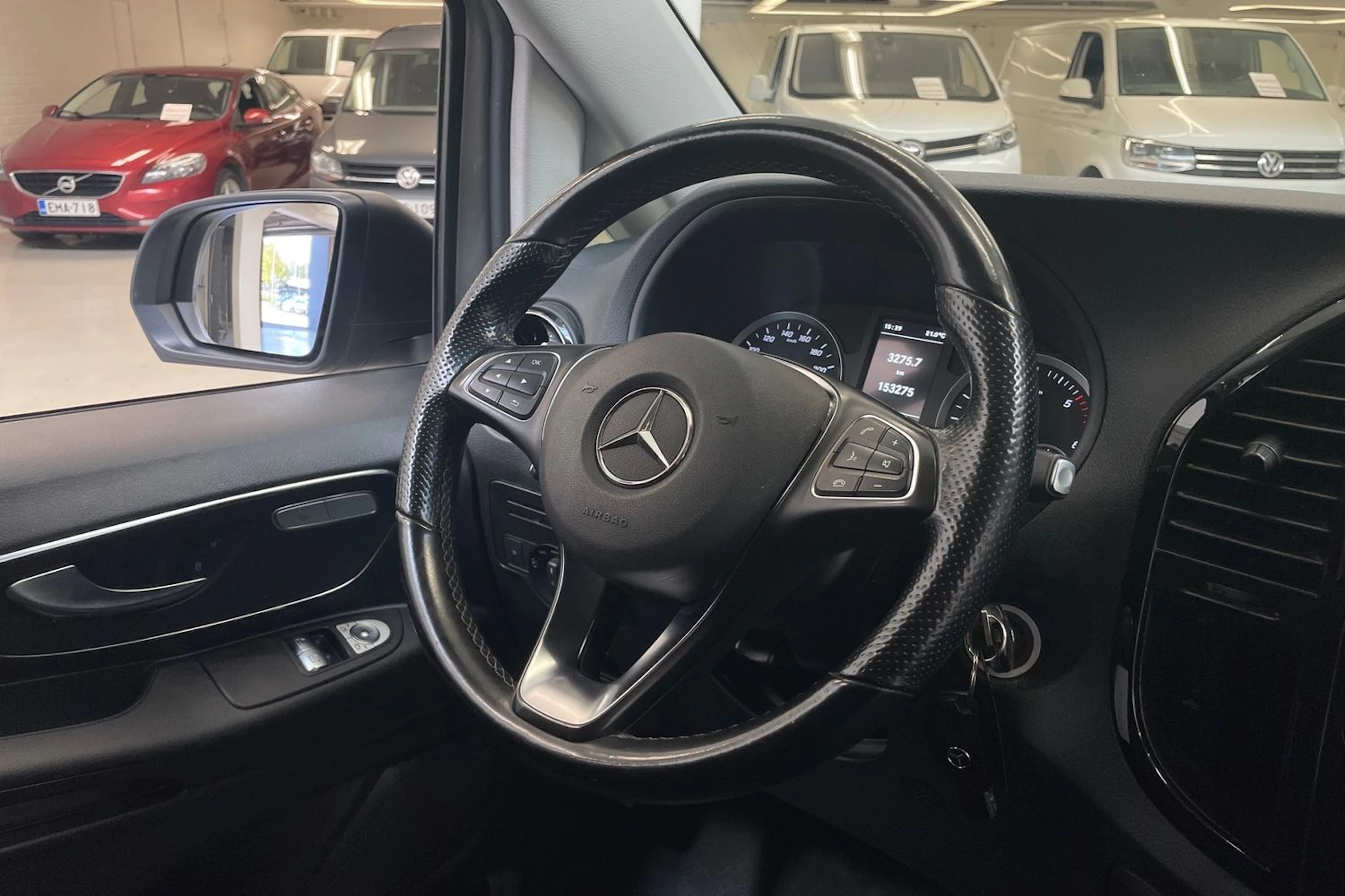 harmaa Mercedes-Benz Vito 2021 kuva 13.