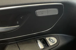 harmaa Mercedes-Benz Vito 2021 kuva 28.