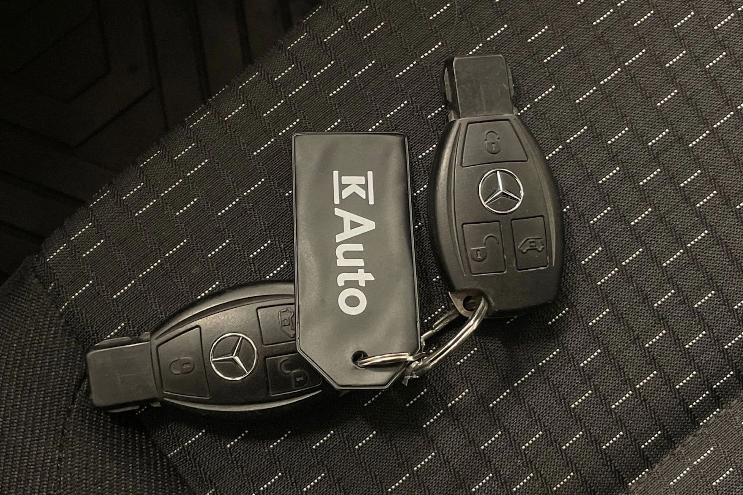 harmaa Mercedes-Benz Vito 2021 kuva 30.