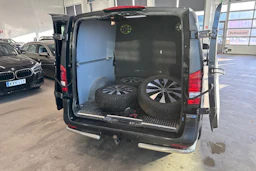 harmaa Mercedes-Benz Vito 2021 kuva 4.