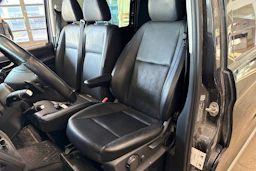 harmaa Mercedes-Benz Vito 2021 kuva 9.